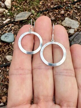 Sundance $68 Matte Sterling Silver SP Hoops Lightweight Dangle Earrings